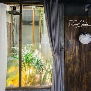  Hostal The Secret Garden